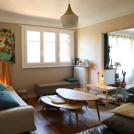 Chambre En Campagne A 15 Min Circuit ! Bed & Breakfast Change  Exterior photo